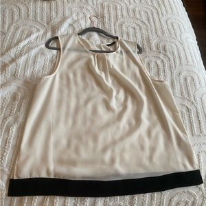 Banana republic sleeveless blouse with black trim